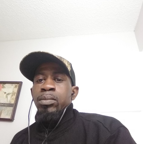 Meet your Posher, Joshua - Picture 1 of 1